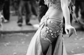 Belly dancer - copyright Ardean Peters